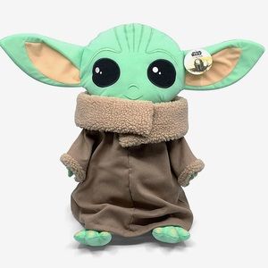 NWT Star Wars Mandalorian the child plush Stuffed Baby Yoda Disney
